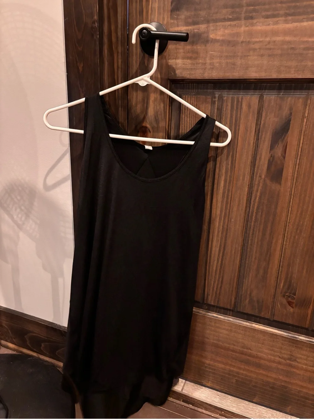 lululemon athletica Black Scoop Neck Tank Top medium 10